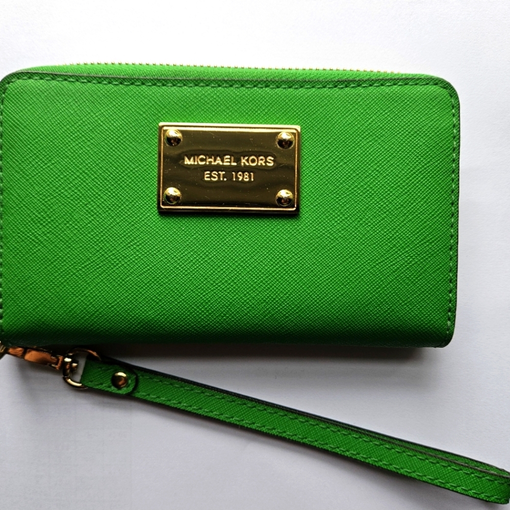 MICHAEL KORS jet set wristlet wallet EC - Picture 2 of 11